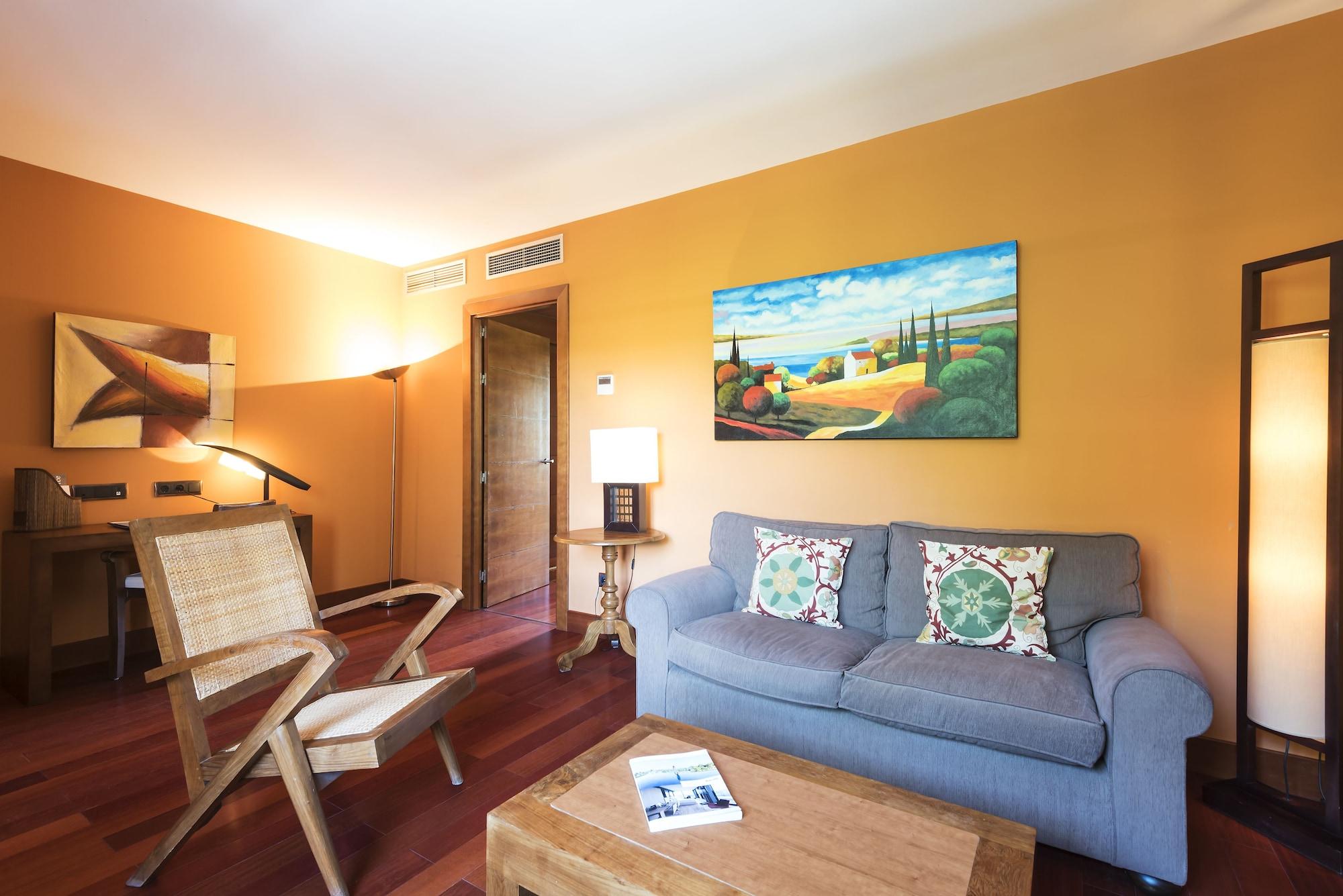 Hotel & Spa Monasterio De 볼타나 외부 사진 A suite at the Hotel de l'Europe